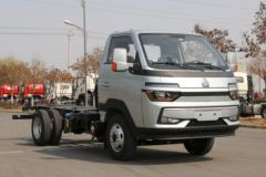 中国重汽HOWO 小将 122马力 4X2 3.95米单排仓栅式小卡(ZZ5047CCYC3111F145)