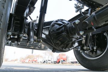 �й�����HOWO С�� 122���� 4X2 3.95�׵��Ų�դʽС��ͼƬ