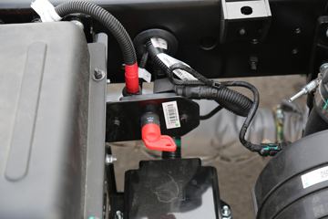 �й�����HOWO С�� 122���� 4X2 3.95�׵��Ų�դʽС��ͼƬ