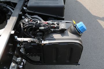 �й�����HOWO С�� 122���� 4X2 3.95�׵��Ų�դʽС��ͼƬ