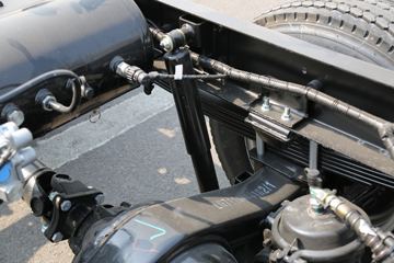 �й�����HOWO С�� 122���� 4X2 3.95�׵��Ų�դʽС��ͼƬ