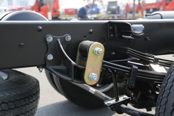 �й�����HOWO С�� 122���� 4X2 3.95�׵��Ų�դʽС��ͼƬ