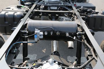 �й�����HOWO С�� 122���� 4X2 3.95�׵��Ų�դʽС��ͼƬ