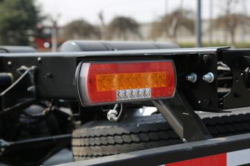 �й�����HOWO С�� 122���� 4X2 3.95�׵��Ų�դʽС��ͼƬ