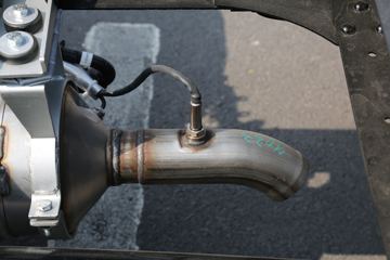 �й�����HOWO С�� 122���� 4X2 3.95�׵��Ų�դʽС��ͼƬ