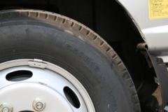 中国重汽HOWO 小将 122马力 4X2 3.95米单排仓栅式小卡(ZZ5047CCYC3111F145)