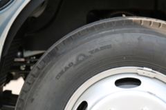 中国重汽HOWO 小将 122马力 4X2 3.95米单排仓栅式小卡(ZZ5047CCYC3111F145)