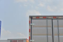 福田 欧马可S1系 智盈版 130马力 4.14米单排厢式轻卡(采埃孚)(国六)(BJ5045XXY-FG) 福田 欧马可S1系 智盈版 130马力 4.14米单排厢式轻卡(采埃孚)(国六)(BJ5045XXY-FG)