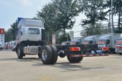福田 欧航R系 220马力 4X2 6.8米翼开启厢式载货车(BJ5166XYK-1A)