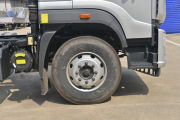 ���� ŷ��Rϵ 220���� 4X2 6.8����������ʽ�ػ���ͼƬ
