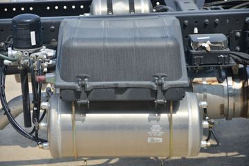 ���� ŷ��Rϵ 220���� 4X2 6.8����������ʽ�ػ���ͼƬ