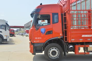 �������ó� ���KR ���ʰ� 260���� 4X2 6.8�ײ�դʽ�ػ���ͼƬ