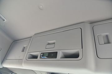 �������ó� ���KR ���ʰ� 260���� 4X2 6.8�ײ�դʽ�ػ���ͼƬ