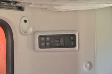 �������ó� ���KR ���ʰ� 260���� 4X2 6.8�ײ�դʽ�ػ���ͼƬ