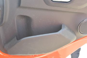 �������ó� ���KR ���ʰ� 260���� 4X2 6.8�ײ�դʽ�ػ���ͼƬ