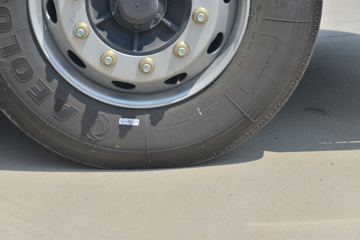 �������ó� ���KR ���ʰ� 260���� 4X2 6.8�ײ�դʽ�ػ���ͼƬ