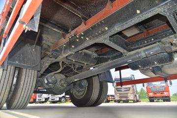 �������ó� ���KR ���ʰ� 260���� 4X2 6.8�ײ�դʽ�ػ���ͼƬ