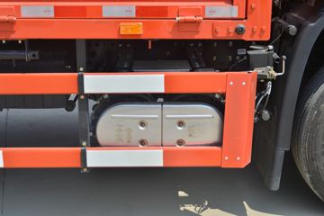 �������ó� ���KR ���ʰ� 260���� 4X2 6.8�ײ�դʽ�ػ���ͼƬ