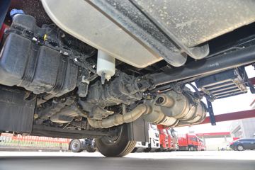 �������ó� ���KR ���ʰ� 260���� 4X2 6.8�ײ�դʽ�ػ���ͼƬ