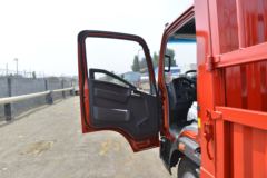 中国重汽HOWO 悍将 160马力 4.15米单排仓栅式轻卡(ZZ5047CCYG3215F145)