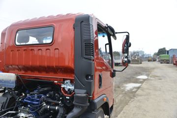 йHOWO  130 4.15׵ʽῨ(ZZ5047XXYF3215E145)ͼƬ