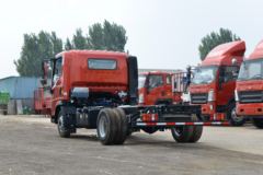 中国重汽HOWO 悍将 130马力 4.15米单排厢式轻卡(ZZ5047XXYF3215E145)