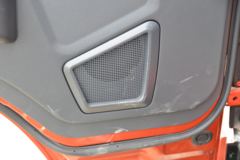 中国重汽HOWO 悍将 130马力 4.15米单排厢式轻卡(ZZ5047XXYF3215E145)