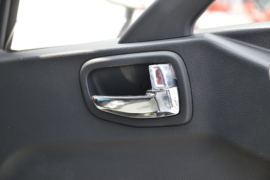 时代领航6&nbsp;冷藏车驾驶室图片