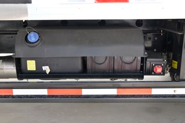 ���� ʱ���캽6 150���� 4X2 4.08����س�(����)(BJ5046XLC9JBA-03)ͼƬ