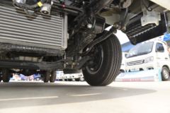 福田 时代领航6 150马力 4X2 4.08米冷藏车(国六)(BJ5046XLC9JBA-03)