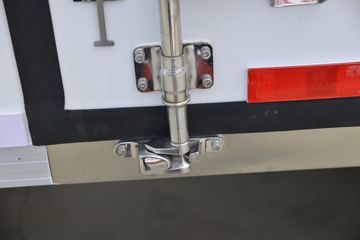 ���� ʱ���캽6 150���� 4X2 4.08����س�(����)(BJ5046XLC9JBA-03)ͼƬ