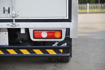 ���� С����W15 1.6L 123���� ���� 3.65�׵�����ʽС��(����)(EQ5031XXY60Q6AC)ͼƬ