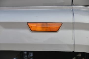 �й����� ����N5G�п� 250���� 4X2 9.65����ʽ�ػ���(����)(ZZ5187XXYK711JF1)ͼƬ