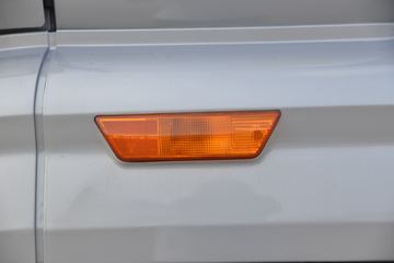 �й����� ����N5G�п� 250���� 4X2 9.65����ʽ�ػ���(����)(ZZ5187XXYK711JF1)ͼƬ