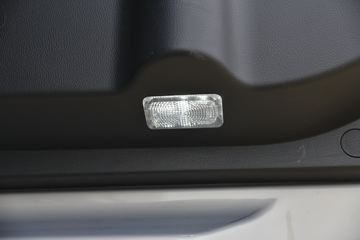 �й����� ����N5G�п� 250���� 4X2 9.65����ʽ�ػ���(����)(ZZ5187XXYK711JF1)ͼƬ