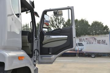 �й����� ����N5G�п� 250���� 4X2 9.65����ʽ�ػ���(����)(ZZ5187XXYK711JF1)ͼƬ