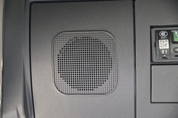 �й����� ����N5G�п� 250���� 4X2 9.65����ʽ�ػ���(����)(ZZ5187XXYK711JF1)ͼƬ