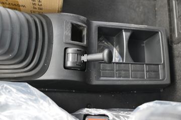 �й����� ����N5G�п� 250���� 4X2 9.65����ʽ�ػ���(����)(ZZ5187XXYK711JF1)ͼƬ