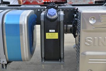 �й����� ����N5G�п� 250���� 4X2 9.65����ʽ�ػ���(����)(ZZ5187XXYK711JF1)ͼƬ