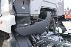 中国重汽 豪沃N5G中卡 250马力 4X2 9.65米厢式载货车(国六)(ZZ5187XXYK711JF1)