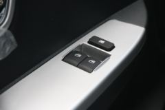 东风途逸 T5 1.6L 122马力 汽油 3.1米双排厢式小卡(国六)(EQ5026XXYD16QCAC) 东风途逸 T5 1.6L 122马力 汽油 3.1米双排厢式小卡(国六)(EQ5026XXYD16QCAC)