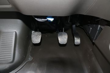 ���� �ٹ� 1.5L 107���� ���� 2.31��˫�Ų�դʽС��(����)ͼƬ