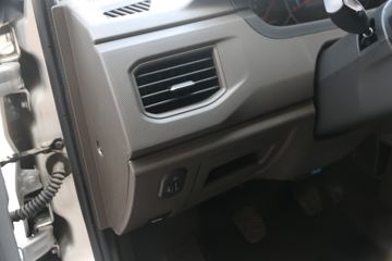 ���� �ٹ� 1.5L 107���� ���� 2.31��˫�Ų�դʽС��(����)ͼƬ