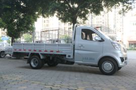 星卡L系&nbsp;载货车外观                                                图片