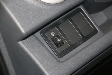 �������� �ǿ�L2ϵ 1.6L ������ 122���� ���� 3.21�׵�������΢��(����)ͼƬ