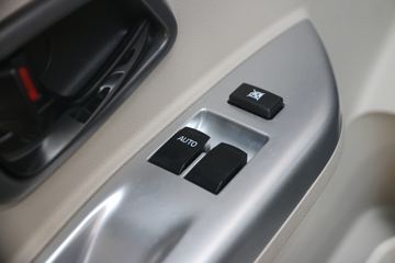 �������� �ǿ�L2ϵ 1.6L ������ 122���� ���� 3.21�׵�������΢��(����)ͼƬ