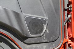 青岛解放 JK6中卡 220马力 4X2 8.3米厢式载货车(国六)(CA5180XXYP28K1L5E6A80)