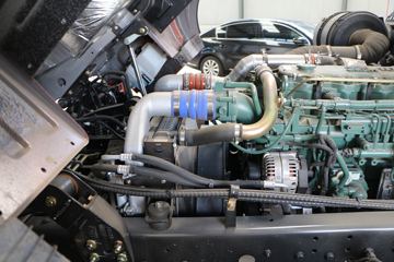 �ൺ��� ��VH�п� 2.0�� 250���� 4X2 8.8����ʽ�ػ���(����)(CA5180XXYPK1L7E6A80)ͼƬ