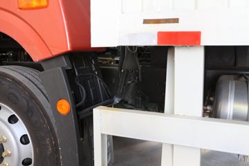 �ൺ��� ��VH�п� 2.0�� 250���� 4X2 8.8����ʽ�ػ���(����)(CA5180XXYPK1L7E6A80)ͼƬ