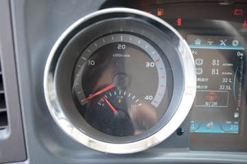 йHOWO ͳ˧ 130 4.15׵ŲդʽῨ()(ZZ5047CCYG3315F143B)ͼƬ